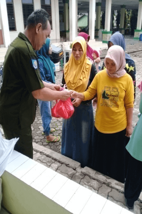 Distributing Supplies for Local Communities 3
